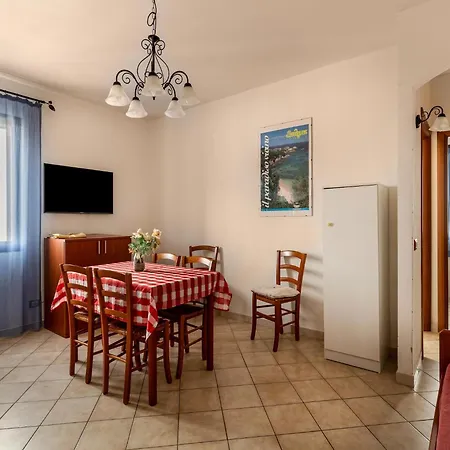 Cosy In With Balcony Apartment Valledoria (Sardinia)